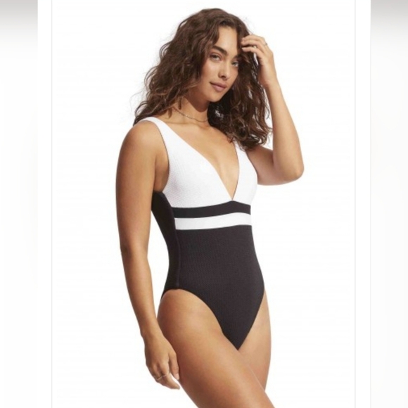 Seafolly Australia Slice Of Splice Deep V Neck One Piece Size US 4 NWT - Picture 1 of 13